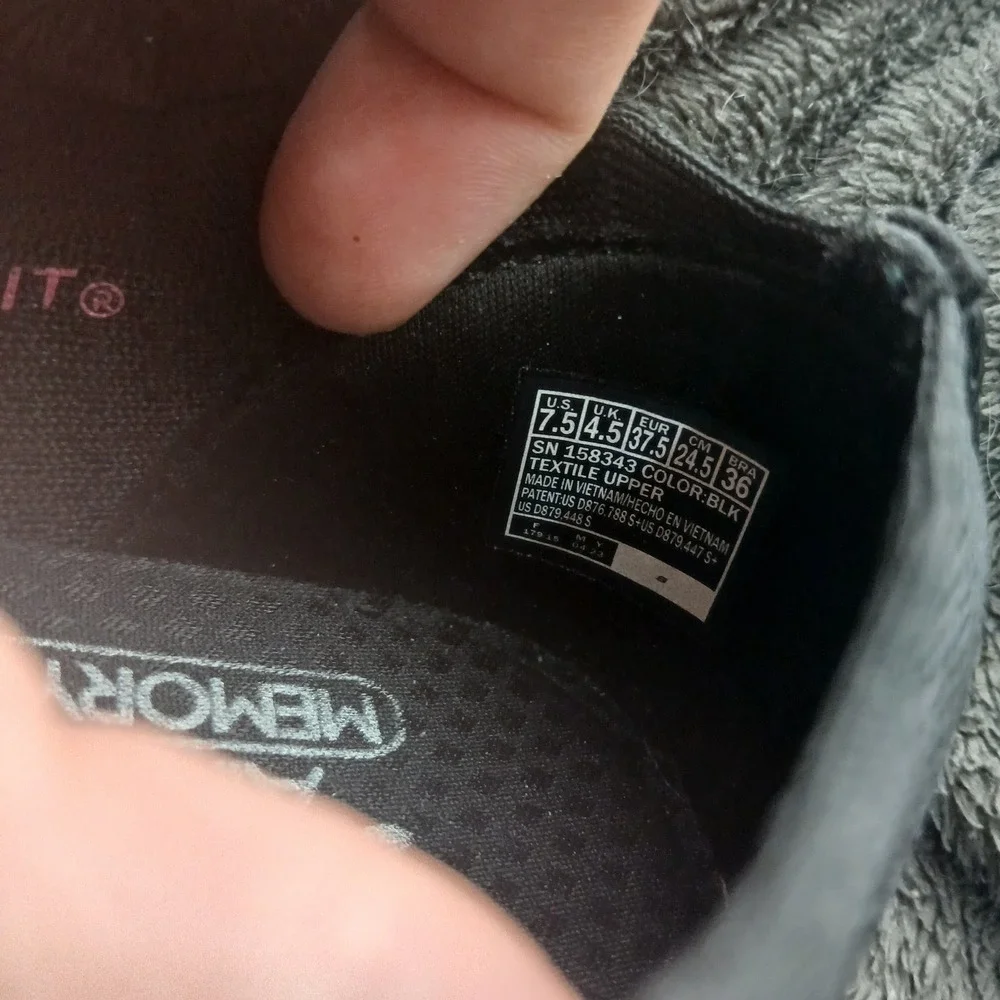 Skechers Cleo 2.0 Love Spell 7.5 Black Knit Scalloped Ballet Flats 158343